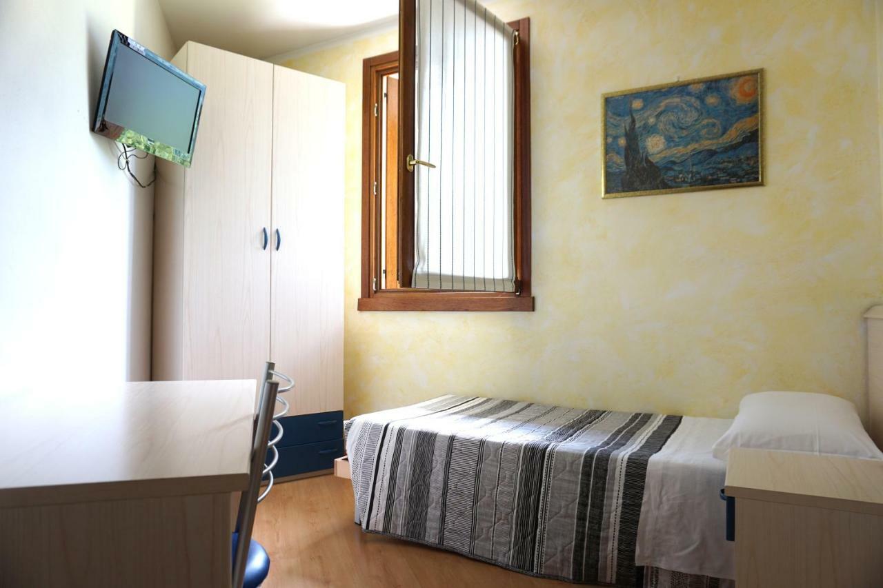 B&B La Villetta Breno Exterior photo